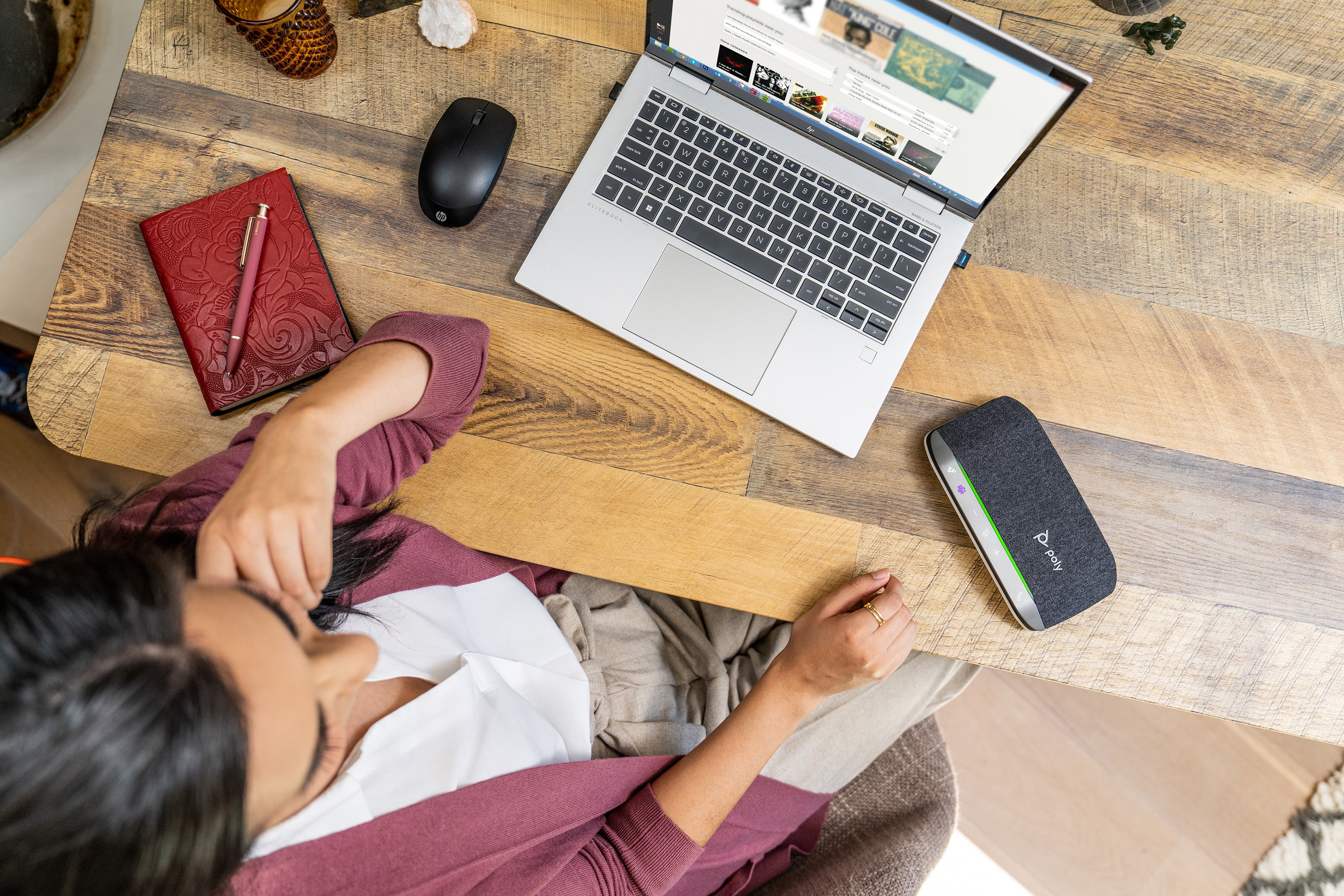 HP Poly Sync 20+ Microsoft Teams Certified USB-C Speakerphone haut-parleur Téléphone mobile / PC USB/Bluetooth Argent - Image 4