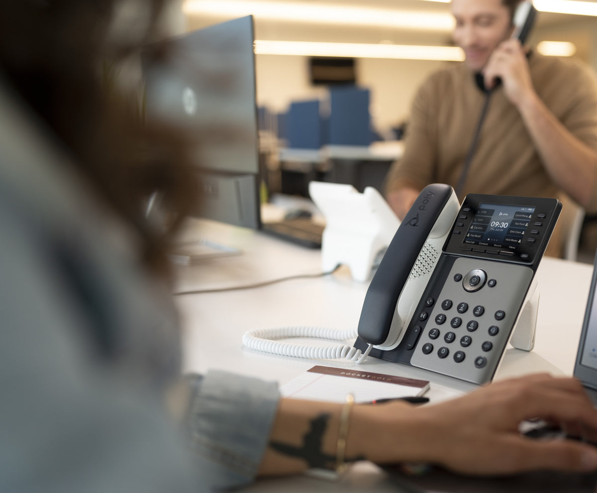 HPE HP POLY EDGE E350 IP PHONE AND POE-ENABLED WITH POWER SUPPLY-US (89B53AA#ABA) - Cartouches Certifiees