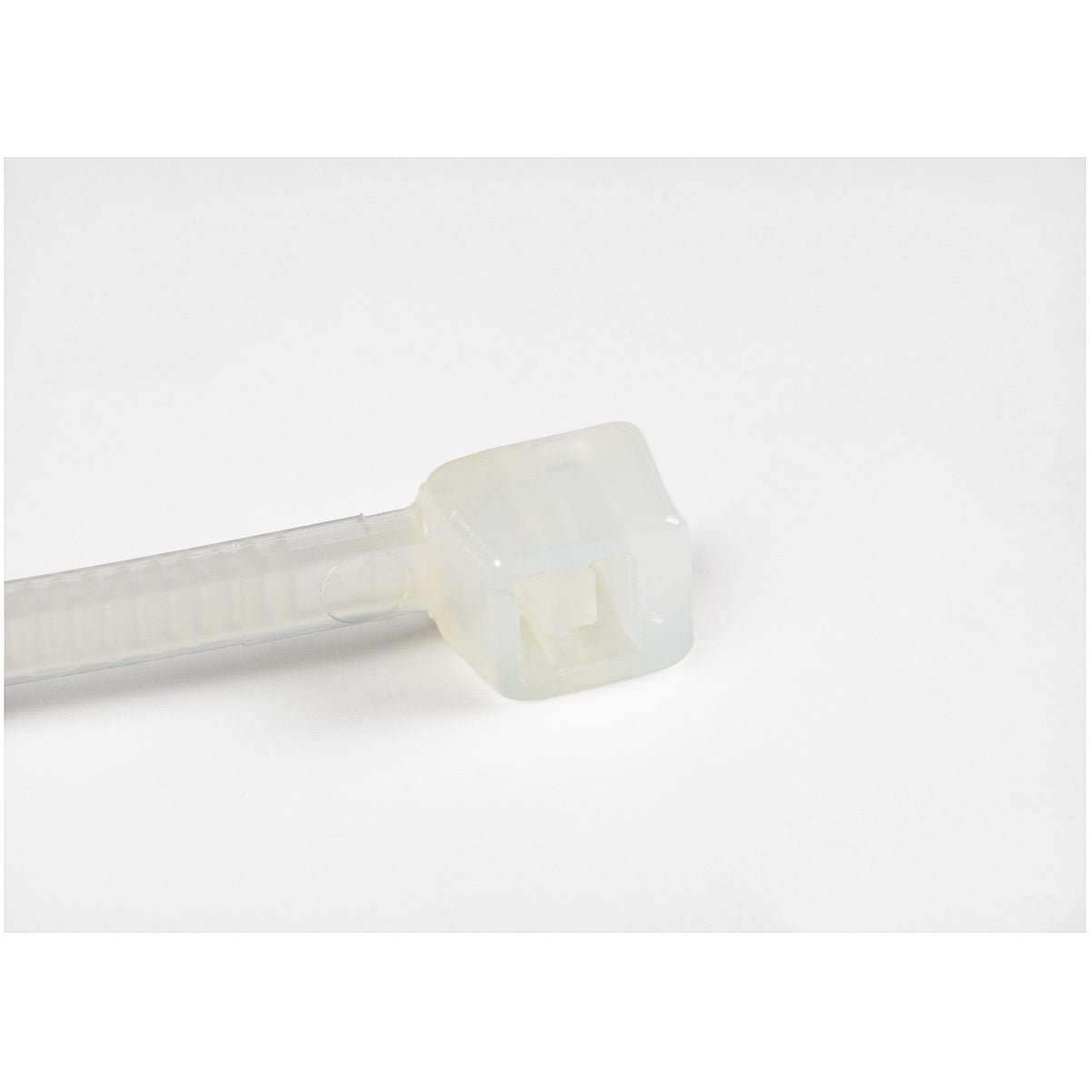 STARTECH cable tie Releasable cable tie Nylon, Plastic White 100 pc(s) (CBMZT4N) - Cartouches Certifiees