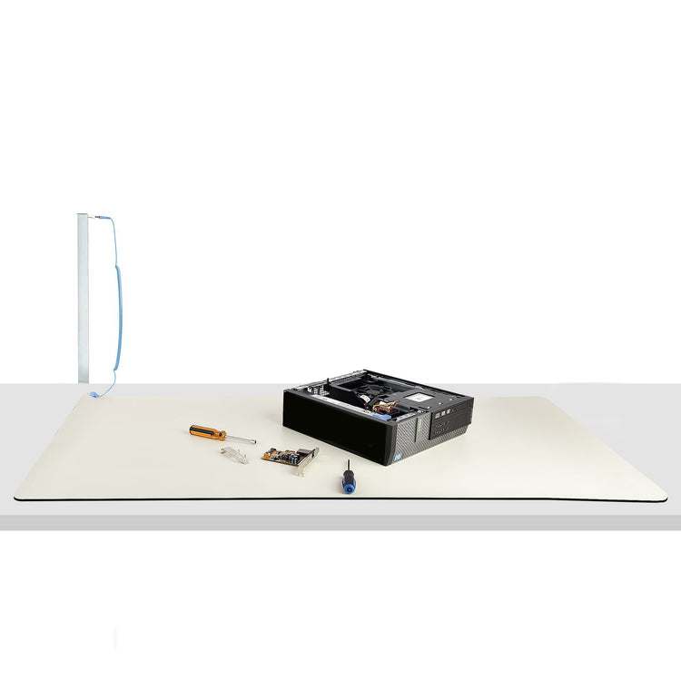 STARTECH .com antistatic mat Beige Polyvinyl chloride (PVC) 1 pc(s) (LG-ANTI-STATIC-MAT) - Cartouches Certifiees