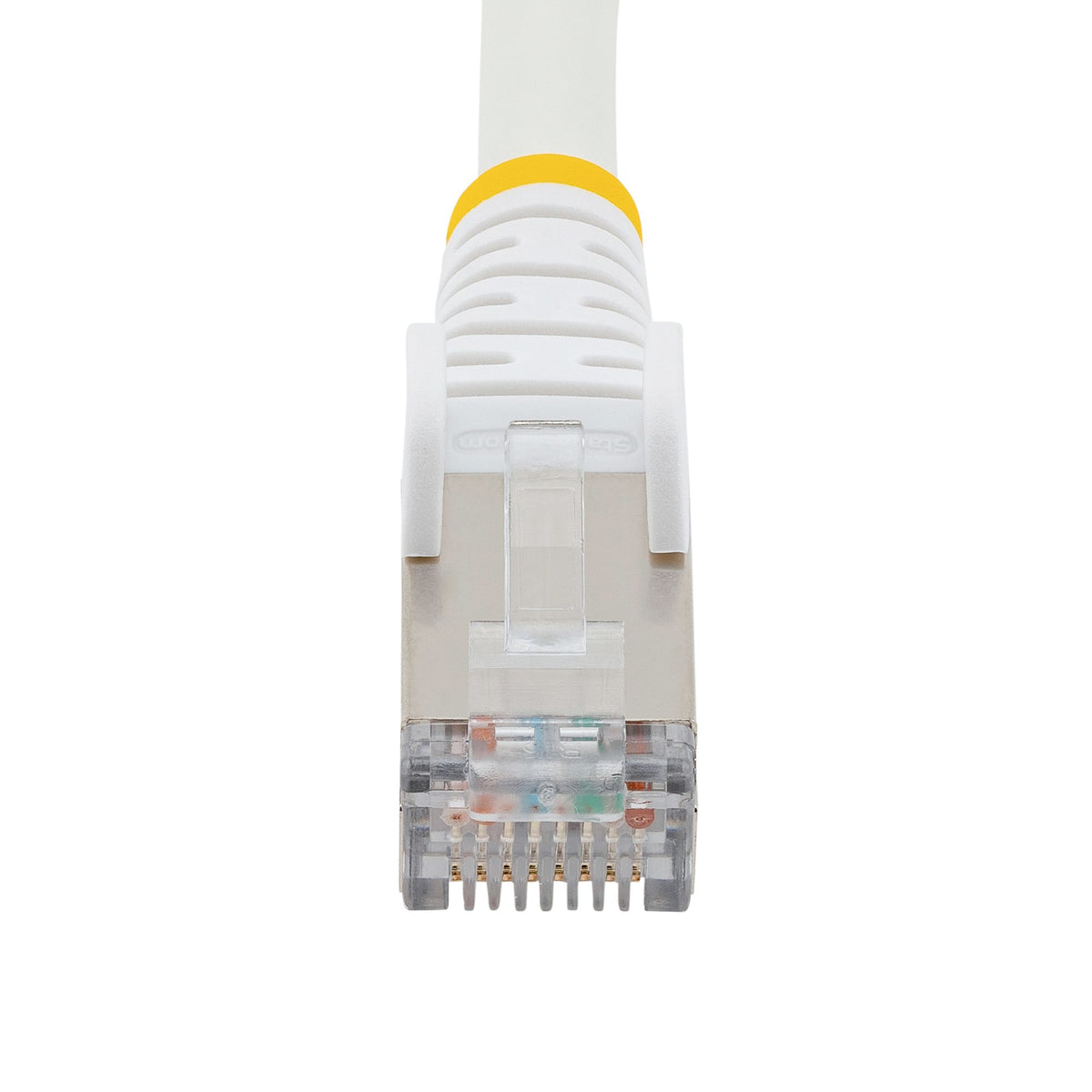 STARTECH .com networking cable White 2,4 m S/FTP (S-STP) Round (NLWH-8F-CAT6A-PATCH) - Cartouches Certifiees