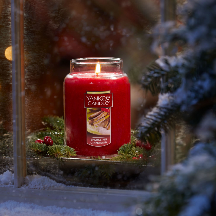 YANKEE CANDLE Sparkling Cinnamon Original Large Jar Candle (1100952) - Cartouches Certifiees